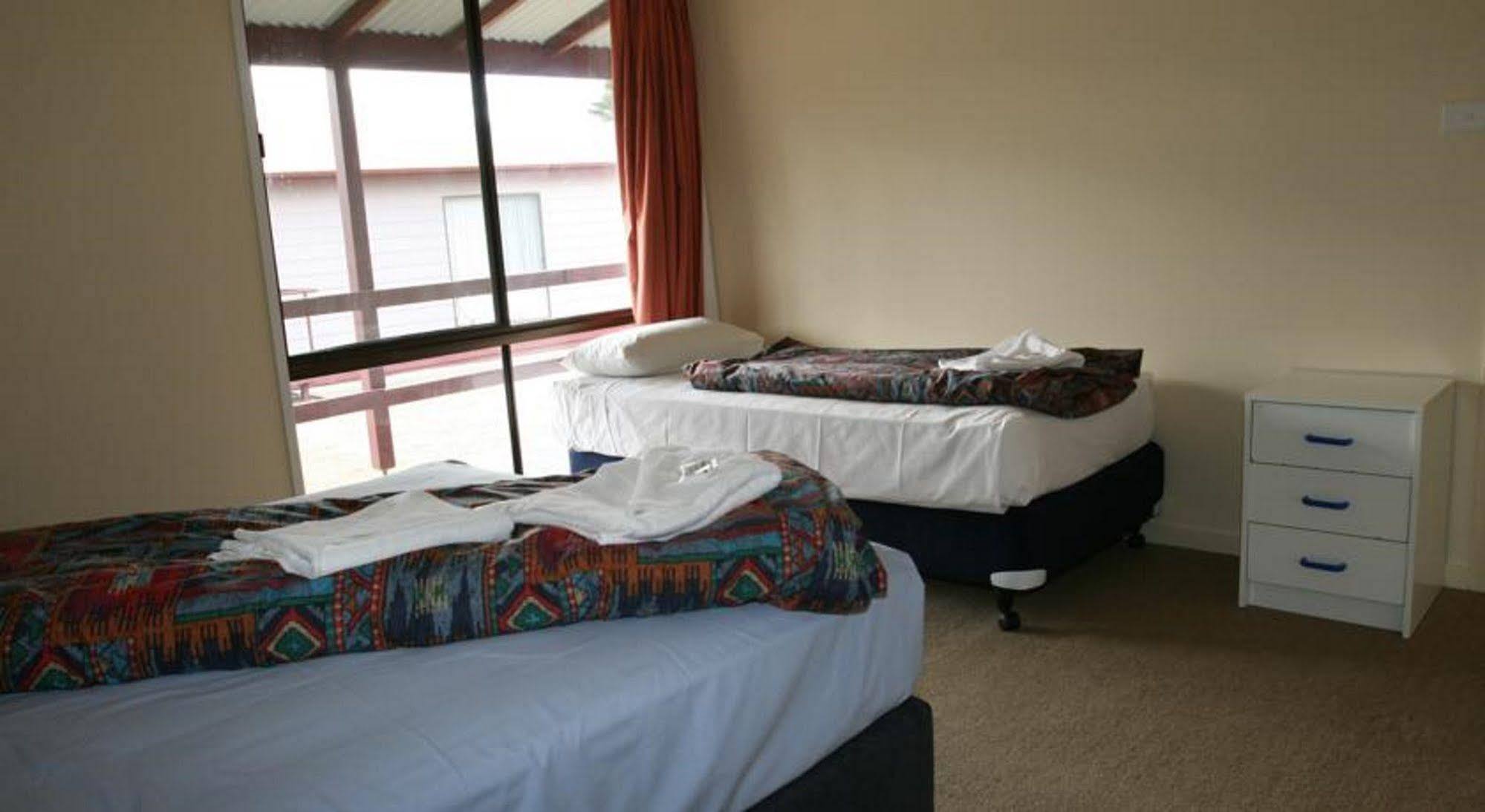 The Station Hotel Jindabyne Ngoại thất bức ảnh