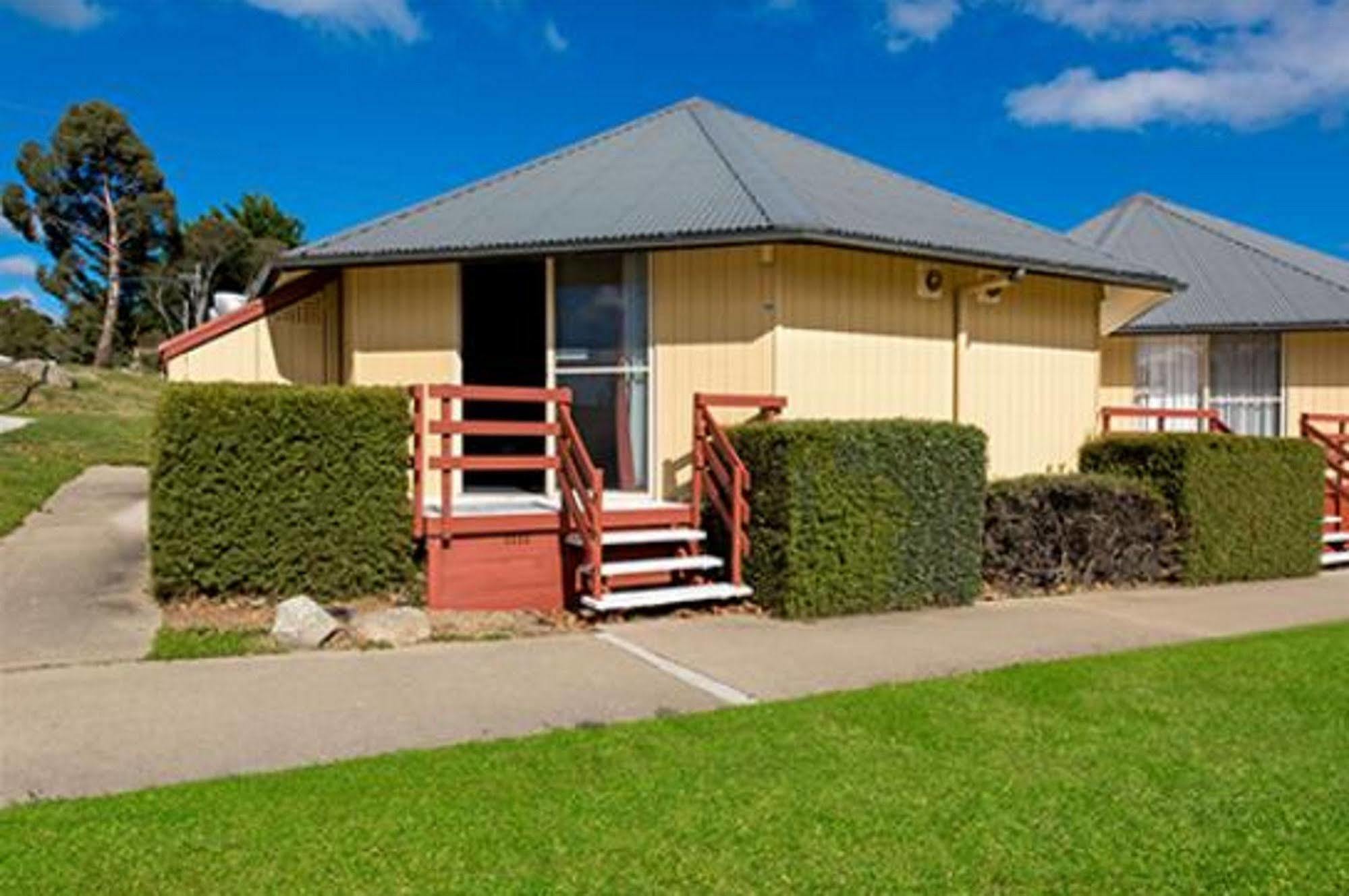 The Station Hotel Jindabyne Ngoại thất bức ảnh