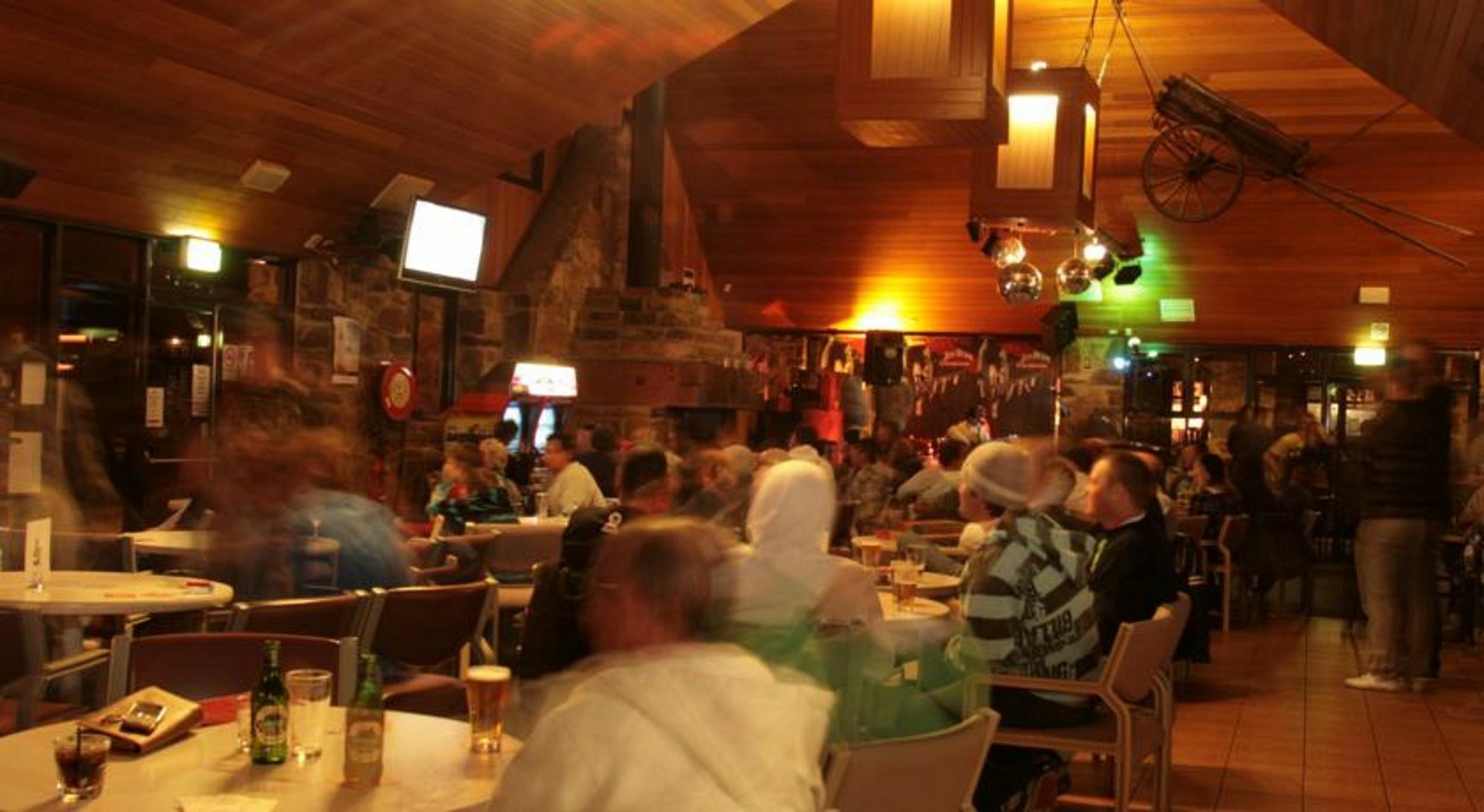 The Station Hotel Jindabyne Ngoại thất bức ảnh